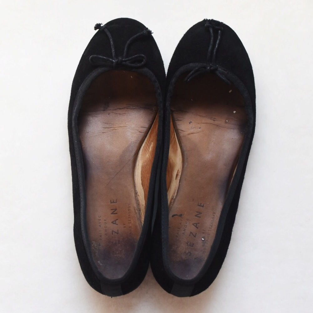 Black suede sezane ballet flats